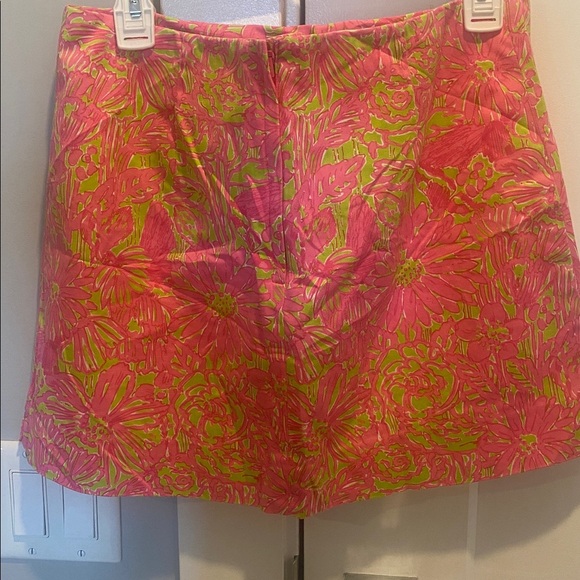 Lily Pulitzer skort - Picture 4 of 7